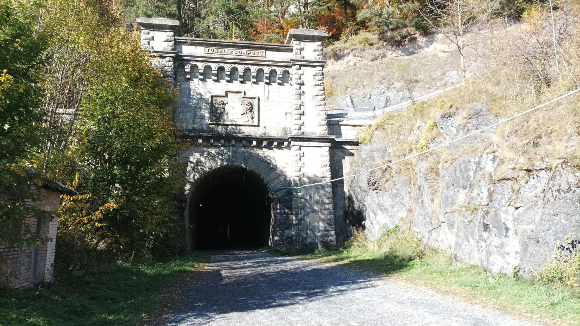 Appartamento Arce Avairent Canfranc Estacion Esterno foto